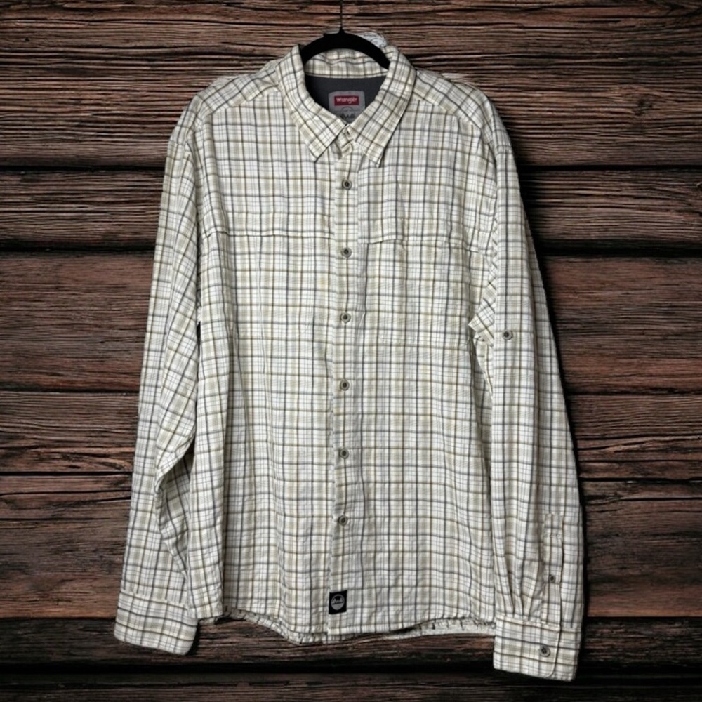 Wrangler Outdoor Series Button Up Shirt Men XL Fish Hike UV Protect Roll Sleeve